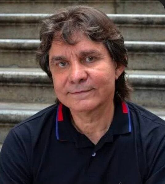 Agravamento da intoxicação por medicamentos levou músico mineiro